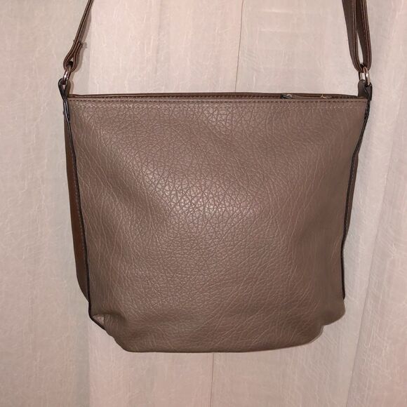 Rosetti Tan Brown Faux Leather Pebbled Crossbody Purse Bag - Picture 2 of 9